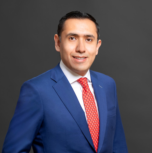 Eduardo J. Carrión Hinostroza